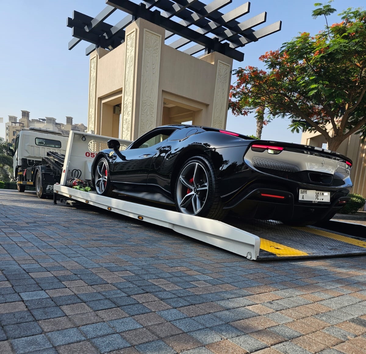Car recovery services Dubai